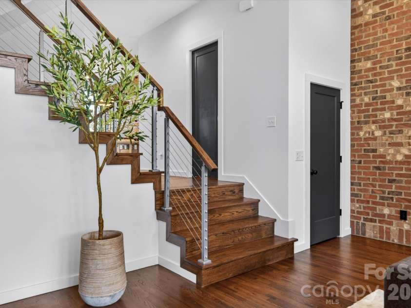 2727 Brevard Street, Charlotte, NC 28205.  MLS# CAR4429086, YatesRealty ID 54289. 