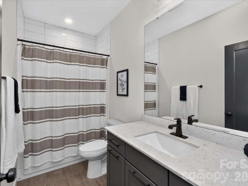 2727 Brevard Street, Charlotte, NC 28205.  MLS# CAR4429086, YatesRealty ID 54289. 