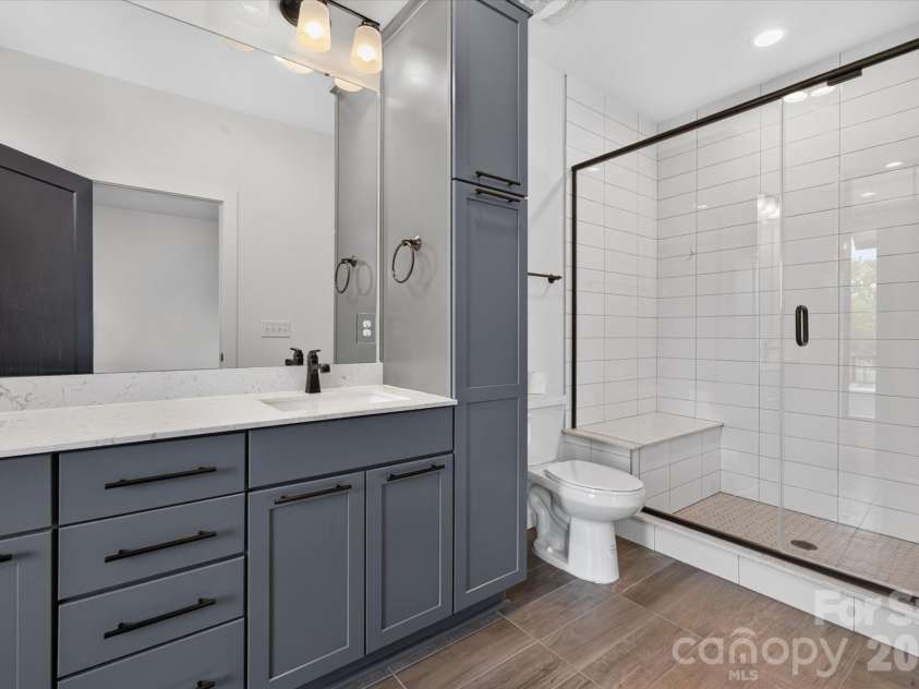 2727 Brevard Street, Charlotte, NC 28205.  MLS# CAR4429086, YatesRealty ID 54289. 