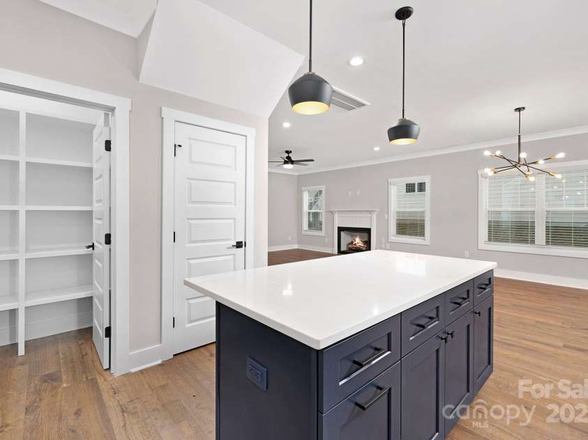 1002 Fairground Street, Charlotte, NC 28208.  MLS# CAR4198787, YatesRealty ID 5429. 