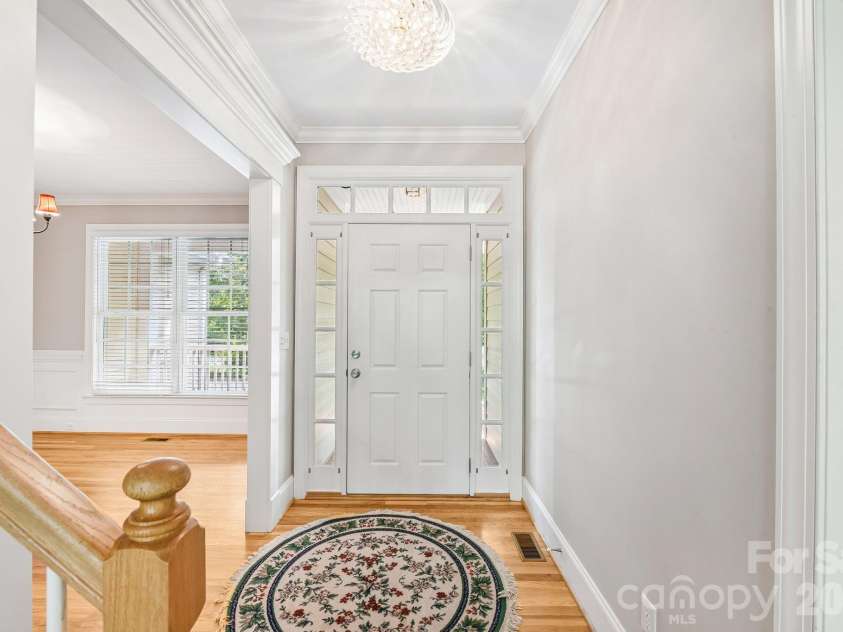 3573 Lake Shore Road, Denver, NC 28037.  MLS# CAR4429041, YatesRealty ID 54291. Front entryway