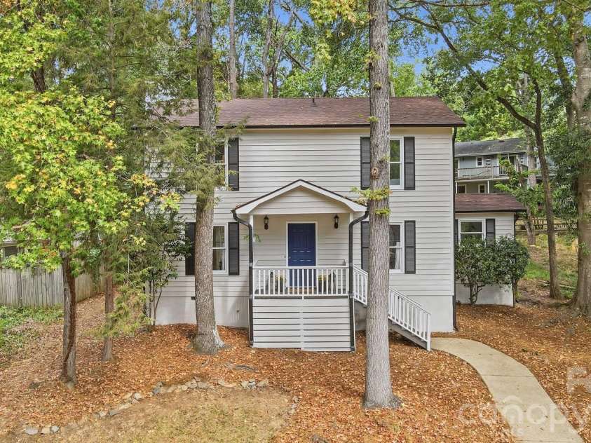 5060 Suwarrow Circle, Tega Cay, SC 29708.  MLS# CAR4428980, YatesRealty ID 54294. 