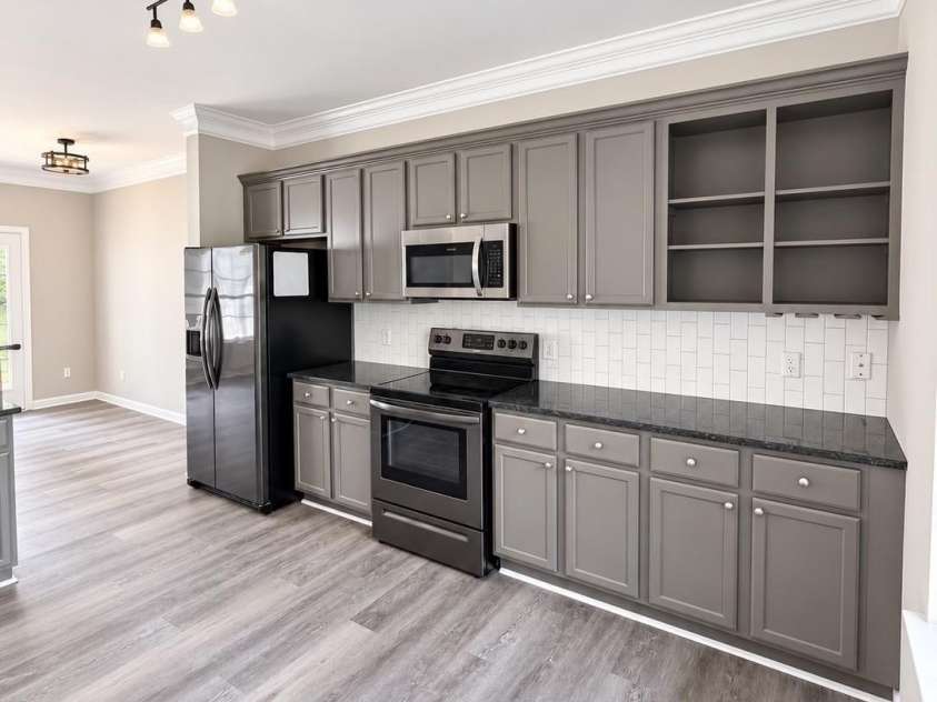 11116 Heritage Green Drive, Cornelius, NC 28031.  MLS# CAR4429006, YatesRealty ID 54295. 