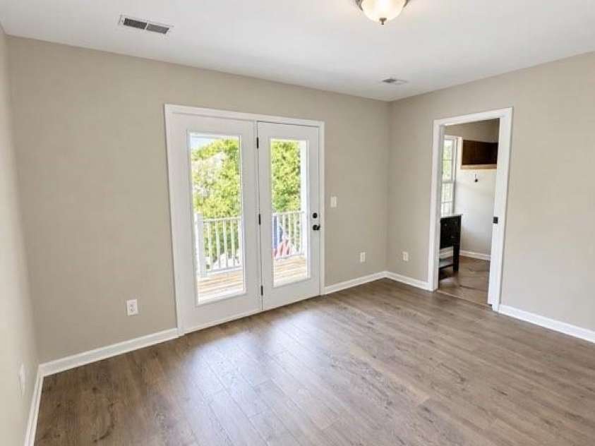 11116 Heritage Green Drive, Cornelius, NC 28031.  MLS# CAR4429006, YatesRealty ID 54295. 