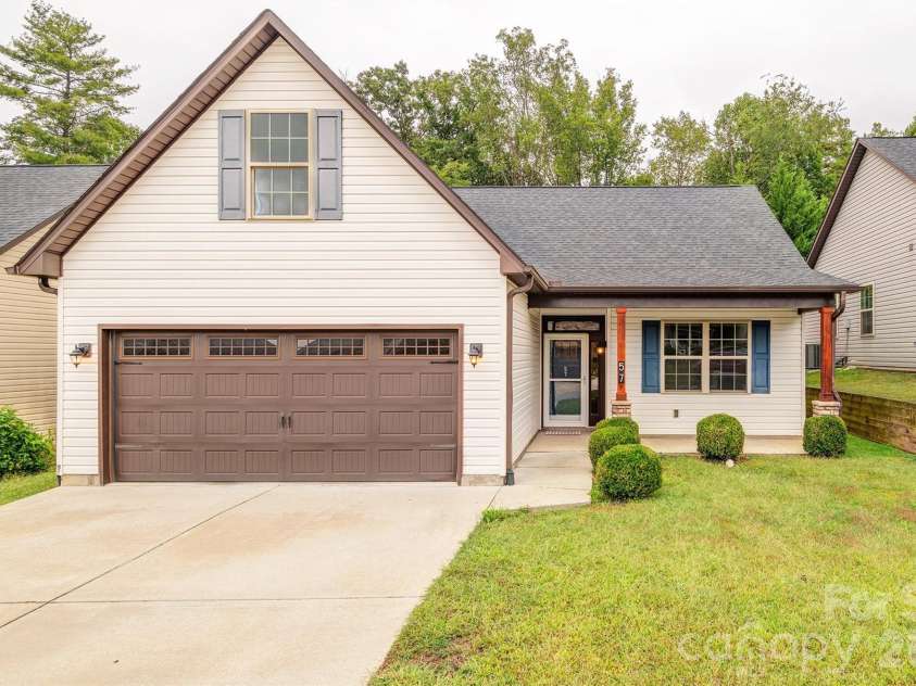 57 Brown Street, Weaverville, NC 28787.  MLS# CAR4429009, YatesRealty ID 54296. 