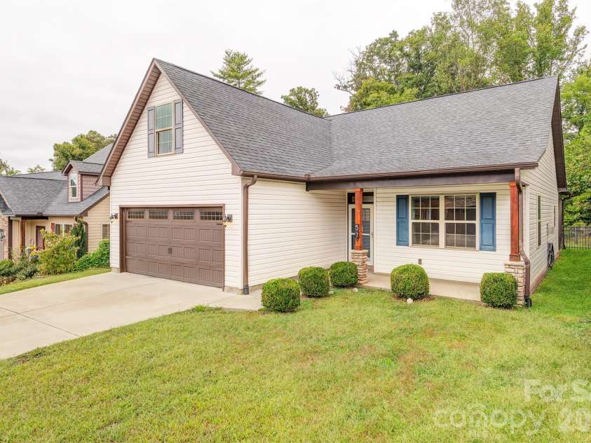 57 Brown Street, Weaverville, NC 28787.  MLS# CAR4429009, YatesRealty ID 54296. 