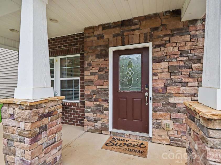 2161 Laurens Drive, Concord, NC 28027.  MLS# CAR4428715, YatesRealty ID 54299. 