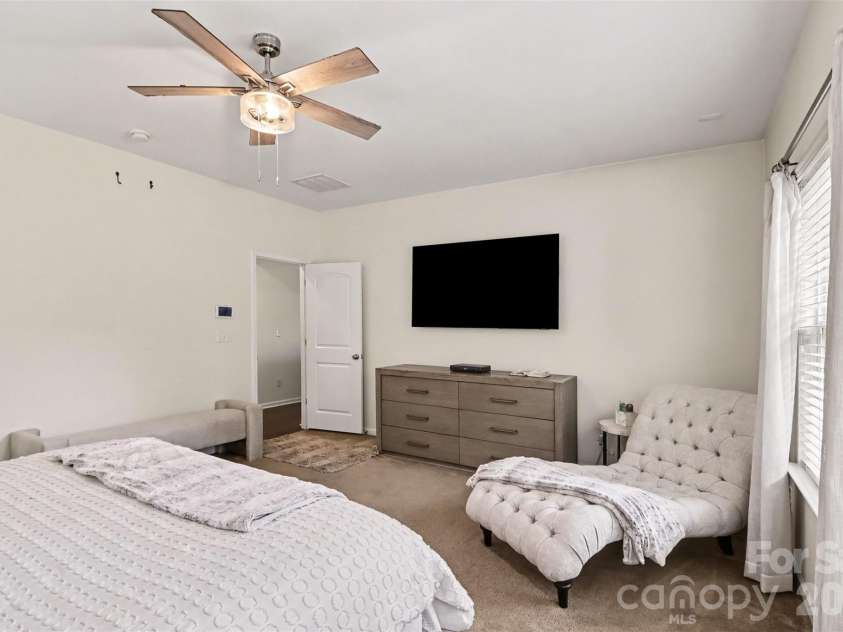 2161 Laurens Drive, Concord, NC 28027.  MLS# CAR4428715, YatesRealty ID 54299. 