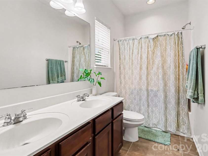2161 Laurens Drive, Concord, NC 28027.  MLS# CAR4428715, YatesRealty ID 54299. 