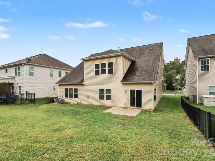 2161 Laurens Drive, Concord, NC 28027.  MLS# CAR4428715, YatesRealty ID 54299. 