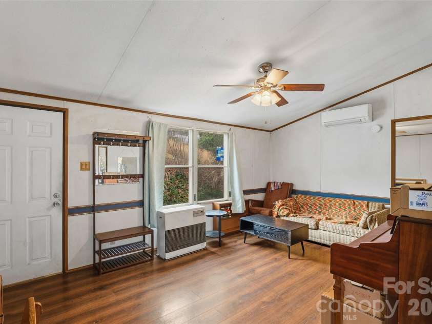 117 Beaver Creek Circle, Candler, NC 28715.  MLS# CAR4343289, YatesRealty ID 5430. 