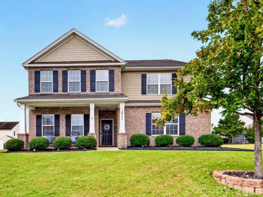 1011 Wellscroft Road, Indian Trail, NC 28079.  MLS# CAR4428540, YatesRealty ID 54305. 