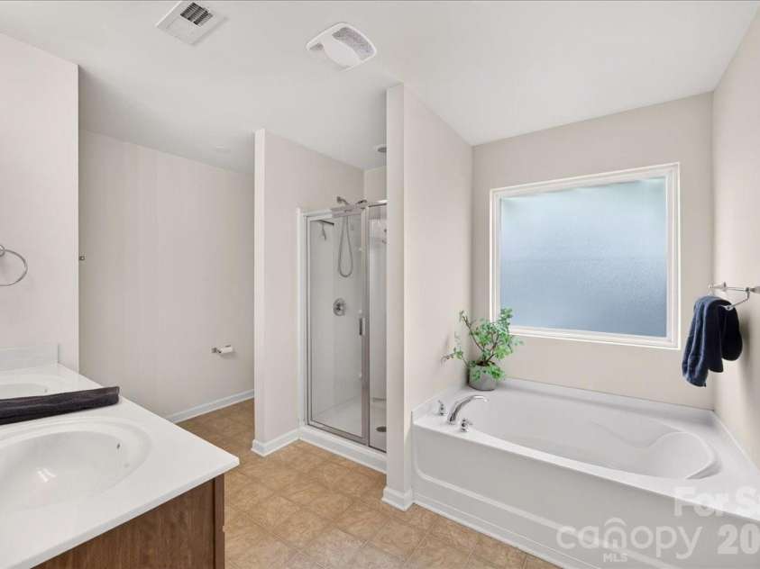 1011 Wellscroft Road, Indian Trail, NC 28079.  MLS# CAR4428540, YatesRealty ID 54305. 