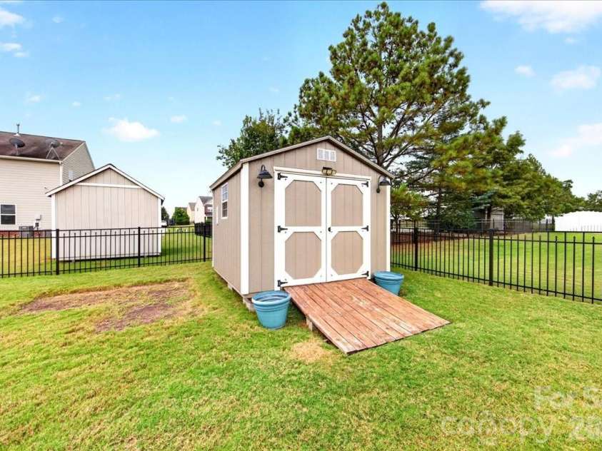 1011 Wellscroft Road, Indian Trail, NC 28079.  MLS# CAR4428540, YatesRealty ID 54305. 