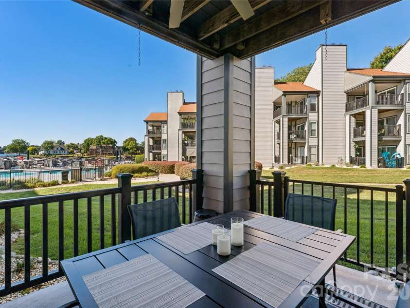 18819 Vineyard Point Lane, Cornelius, NC 28031.  MLS# CAR4428312, YatesRealty ID 54307. Spacious outdoor patio