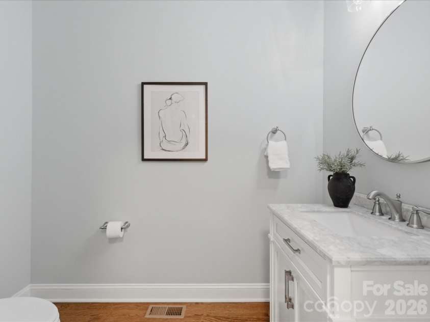 3431 Delamere Drive, Matthews, NC 28104.  MLS# CAR4357571, YatesRealty ID 5431. 