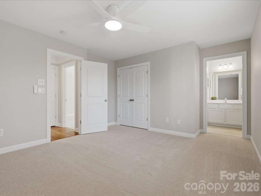 3431 Delamere Drive, Matthews, NC 28104.  MLS# CAR4357571, YatesRealty ID 5431. 