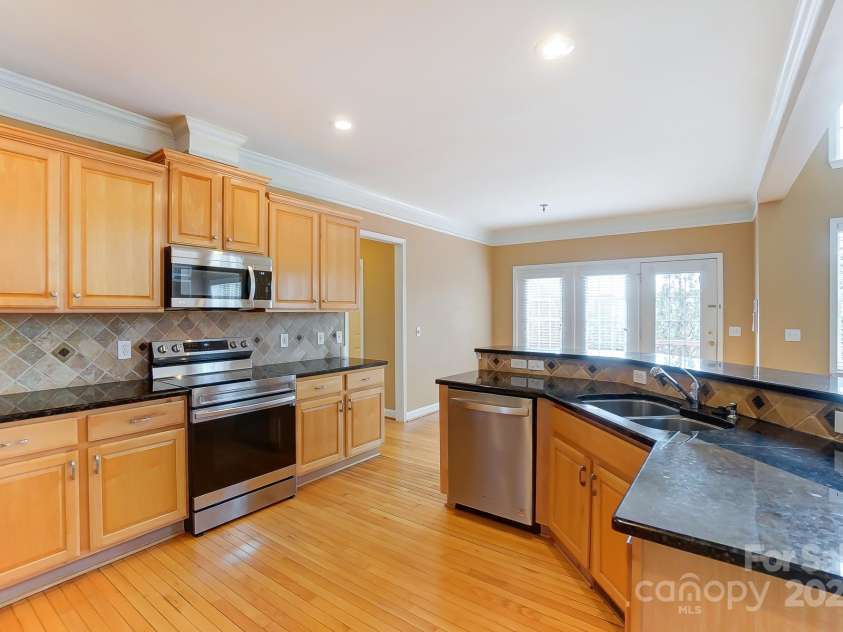 561 Ambergate Place, Concord, NC 28027.  MLS# CAR4219548, YatesRealty ID 5431. 