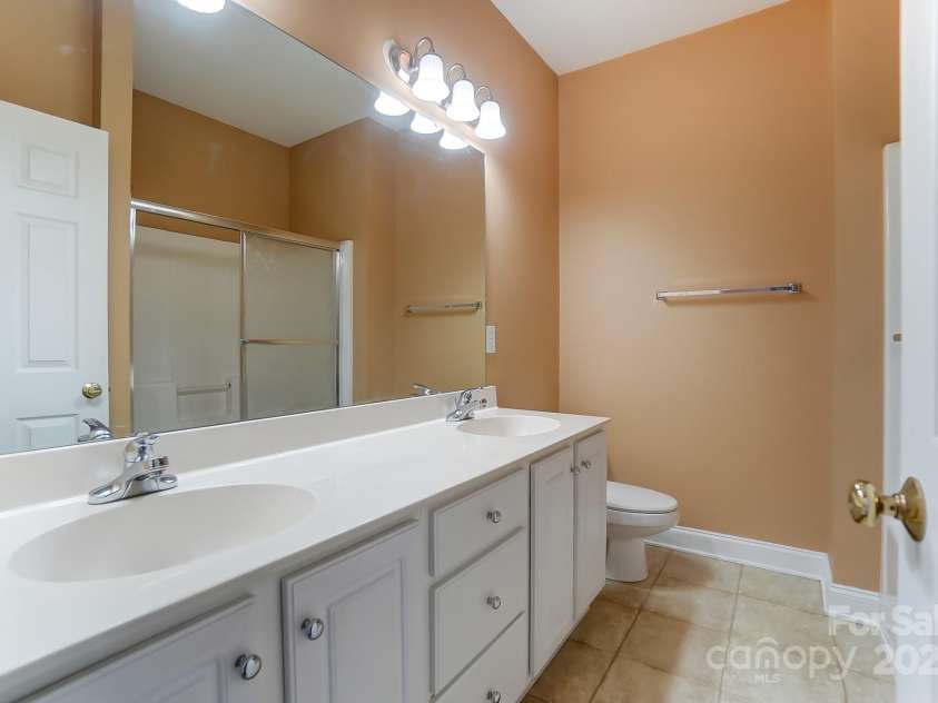 561 Ambergate Place, Concord, NC 28027.  MLS# CAR4219548, YatesRealty ID 5431. 