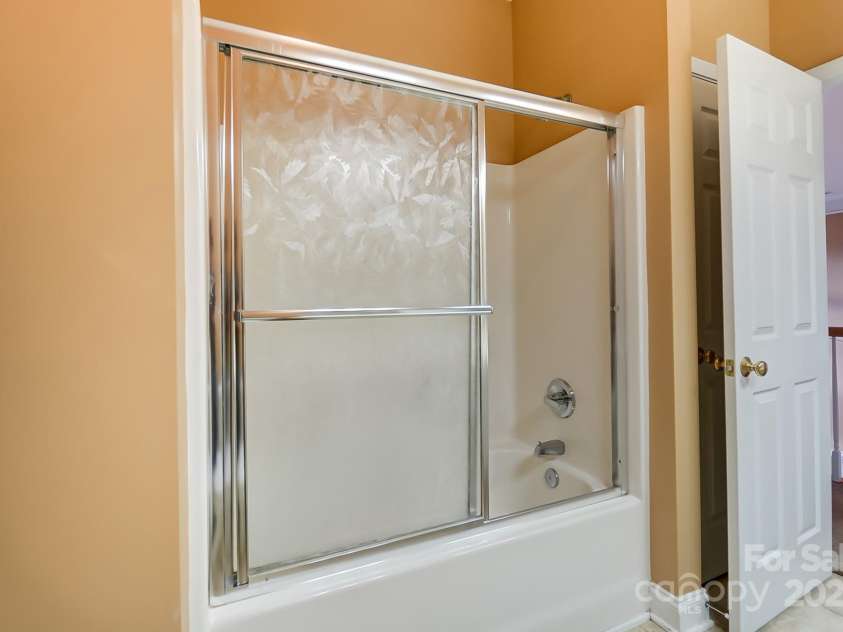 561 Ambergate Place, Concord, NC 28027.  MLS# CAR4219548, YatesRealty ID 5431. 