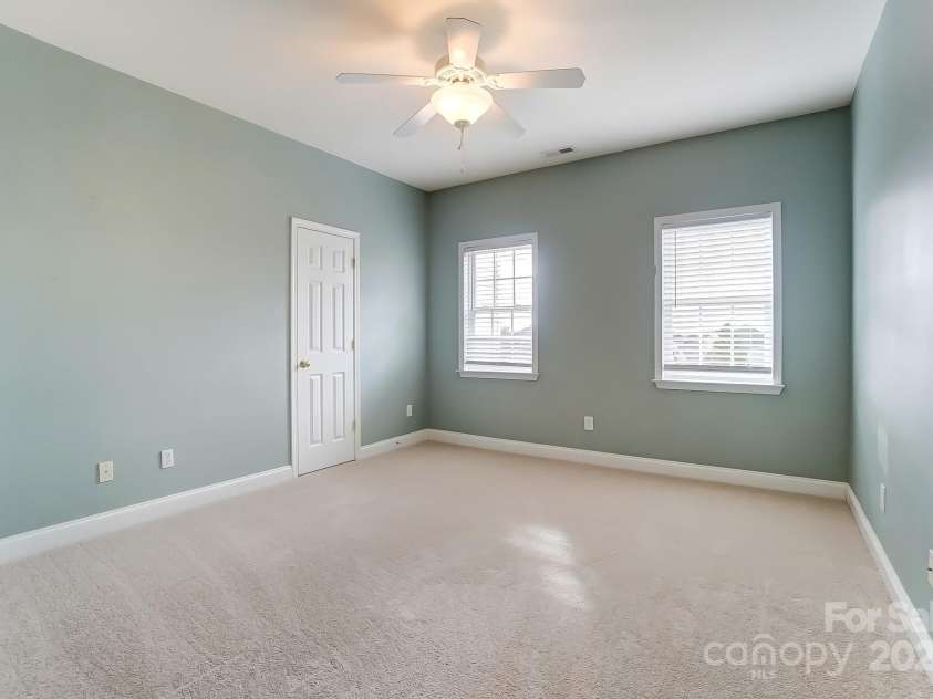 561 Ambergate Place, Concord, NC 28027.  MLS# CAR4219548, YatesRealty ID 5431. 