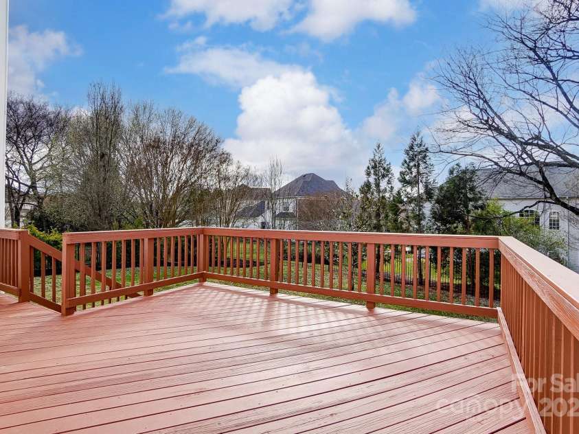 561 Ambergate Place, Concord, NC 28027.  MLS# CAR4219548, YatesRealty ID 5431. 