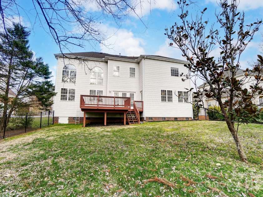 561 Ambergate Place, Concord, NC 28027.  MLS# CAR4219548, YatesRealty ID 5431. 