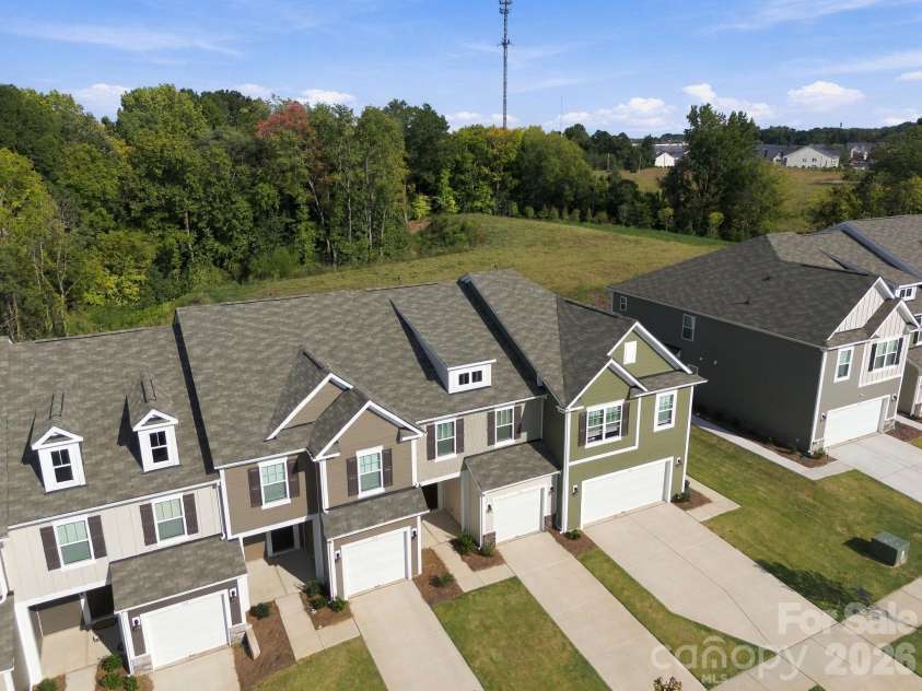759 Kitfox Drive, Concord, NC 28027.  MLS# CAR4428037, YatesRealty ID 54310. 