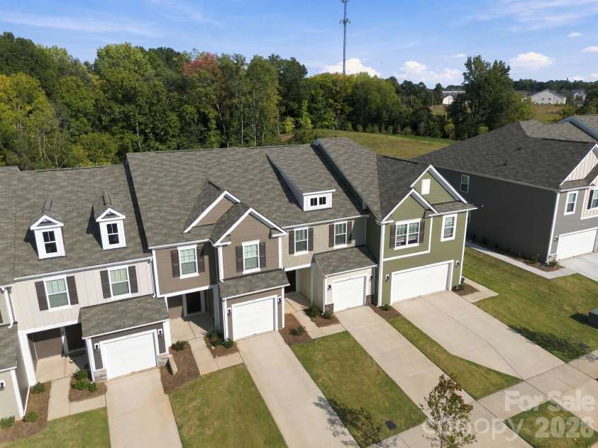 759 Kitfox Drive, Concord, NC 28027.  MLS# CAR4428037, YatesRealty ID 54310. 