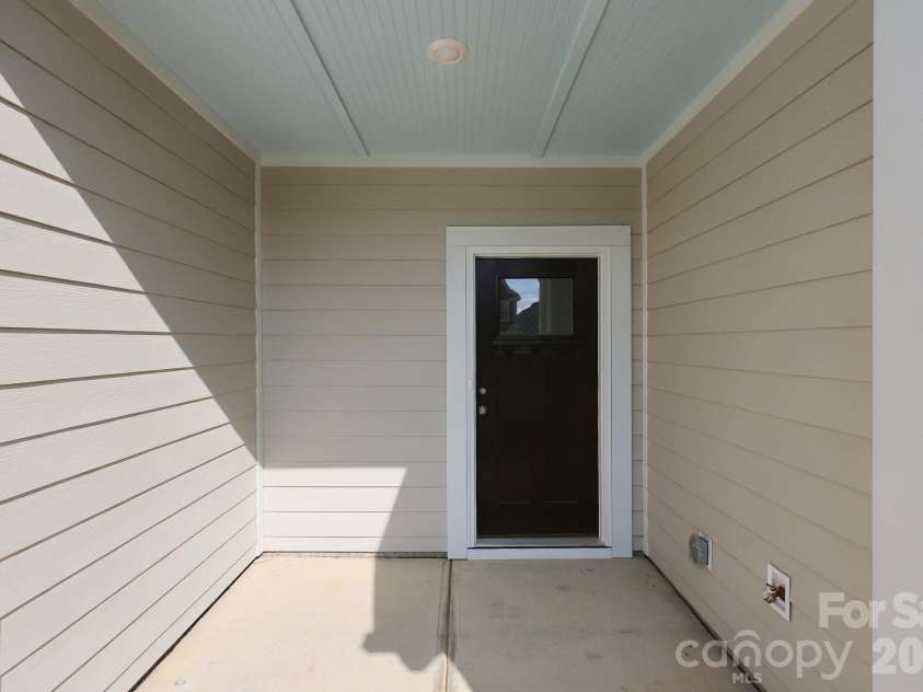 759 Kitfox Drive, Concord, NC 28027.  MLS# CAR4428037, YatesRealty ID 54310. 