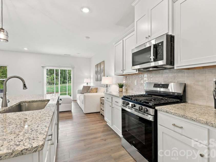 759 Kitfox Drive, Concord, NC 28027.  MLS# CAR4428037, YatesRealty ID 54310. 
