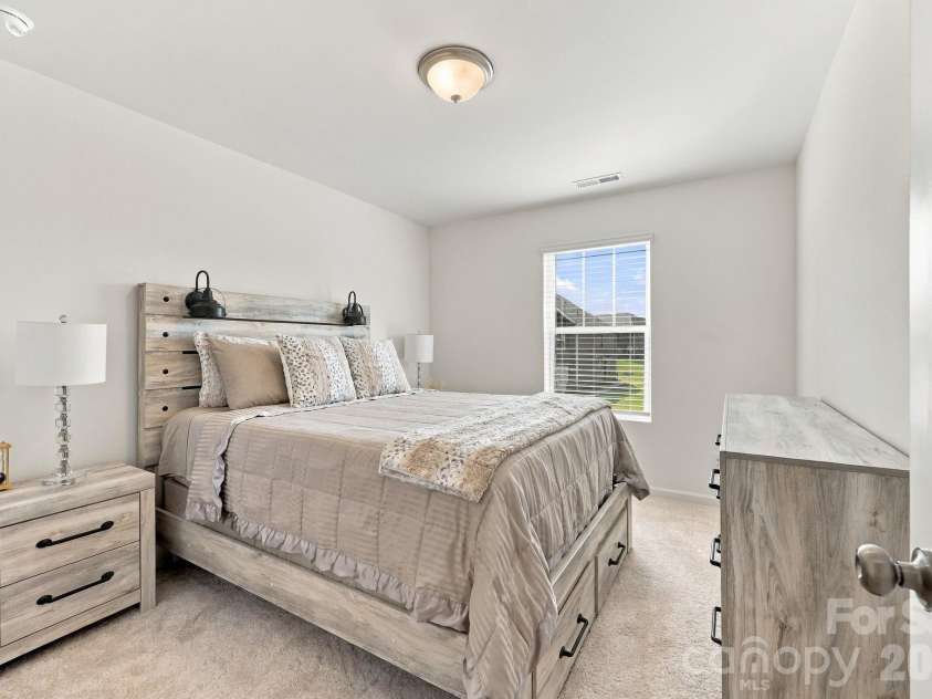 759 Kitfox Drive, Concord, NC 28027.  MLS# CAR4428037, YatesRealty ID 54310. 