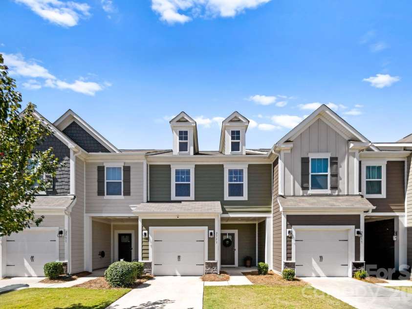 2753 Aubrey Street, Monroe, NC 28110.  MLS# CAR4427766, YatesRealty ID 54313. 