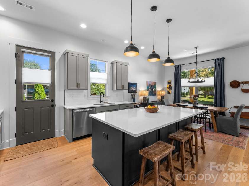 65 White Oak Lane, Brevard, NC 28712.  MLS# CAR4427821, YatesRealty ID 54314. 