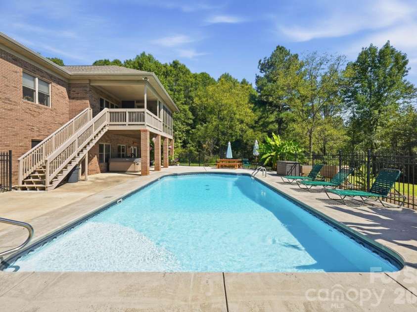 1086 Shinnville Road, Cleveland, NC 27013.  MLS# CAR4427384, YatesRealty ID 54316. 