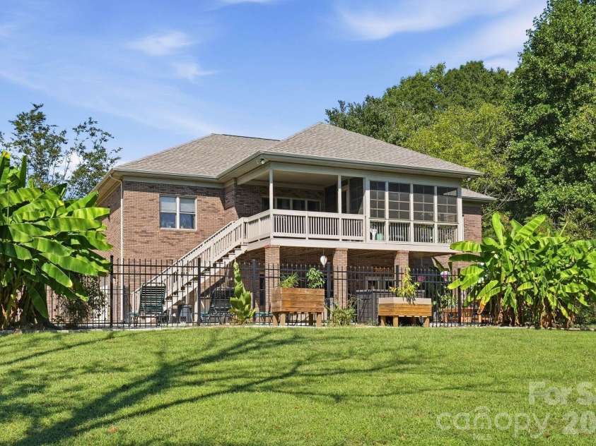 1086 Shinnville Road, Cleveland, NC 27013.  MLS# CAR4427384, YatesRealty ID 54316. 