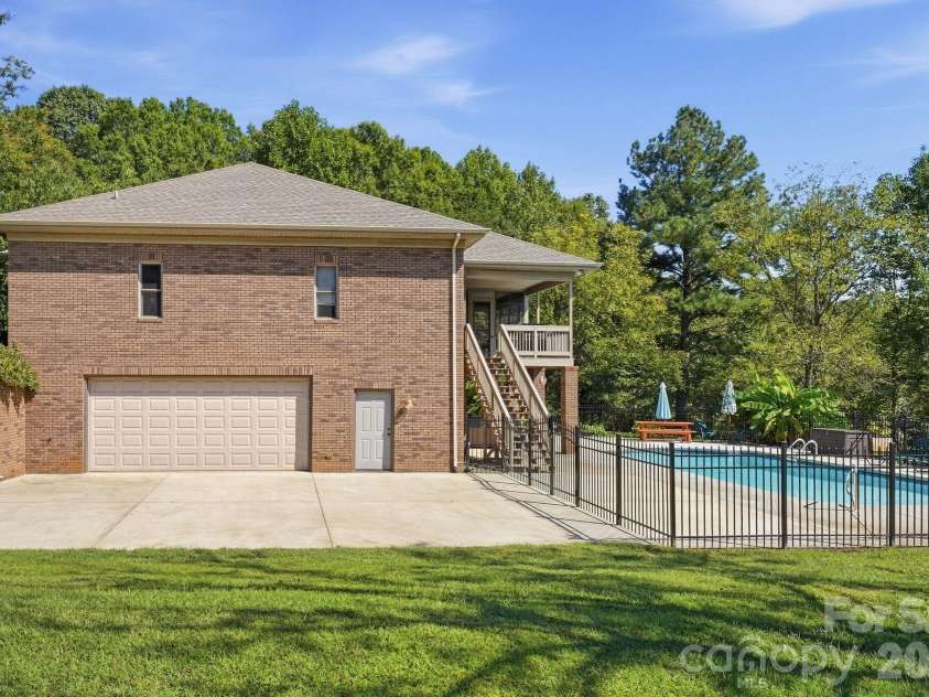 1086 Shinnville Road, Cleveland, NC 27013.  MLS# CAR4427384, YatesRealty ID 54316. 