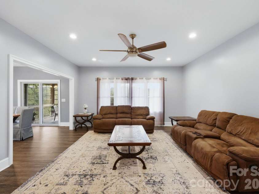 1086 Shinnville Road, Cleveland, NC 27013.  MLS# CAR4427384, YatesRealty ID 54316. 