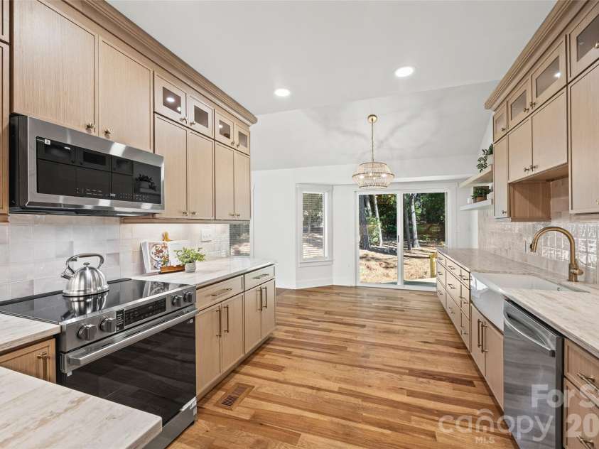25002 Molokai Drive, Tega Cay, SC 29708.  MLS# CAR4427167, YatesRealty ID 54317. 