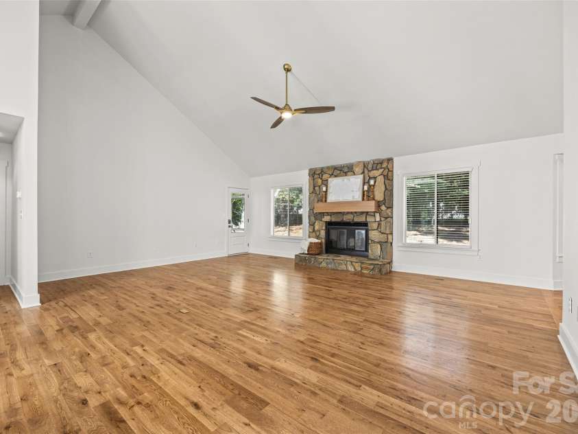 25002 Molokai Drive, Tega Cay, SC 29708.  MLS# CAR4427167, YatesRealty ID 54317. 
