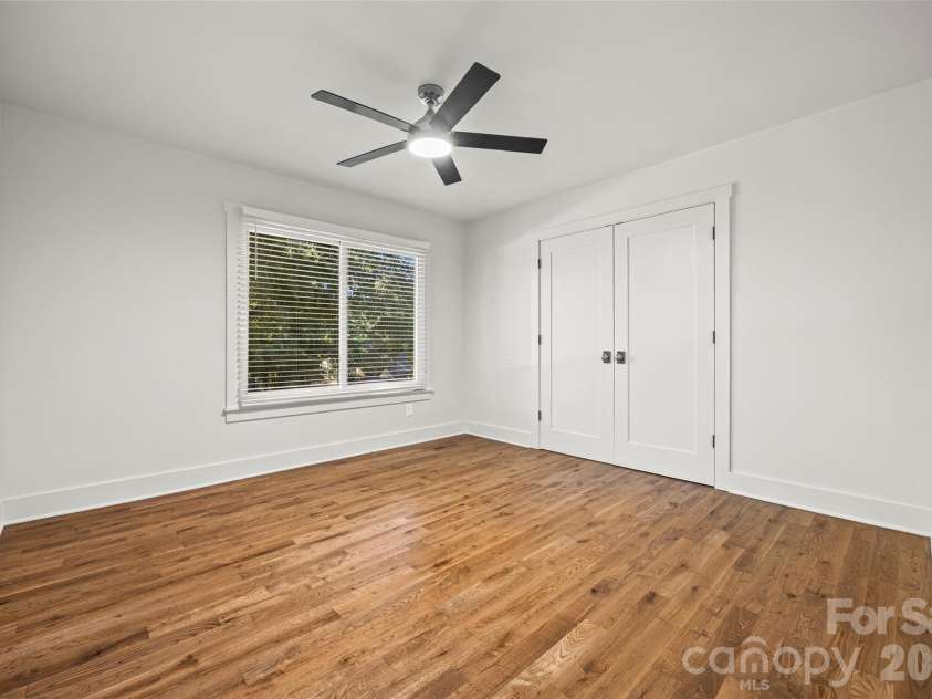 25002 Molokai Drive, Tega Cay, SC 29708.  MLS# CAR4427167, YatesRealty ID 54317. 