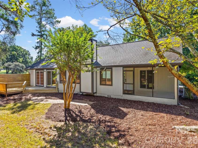 25002 Molokai Drive, Tega Cay, SC 29708.  MLS# CAR4427167, YatesRealty ID 54317. 