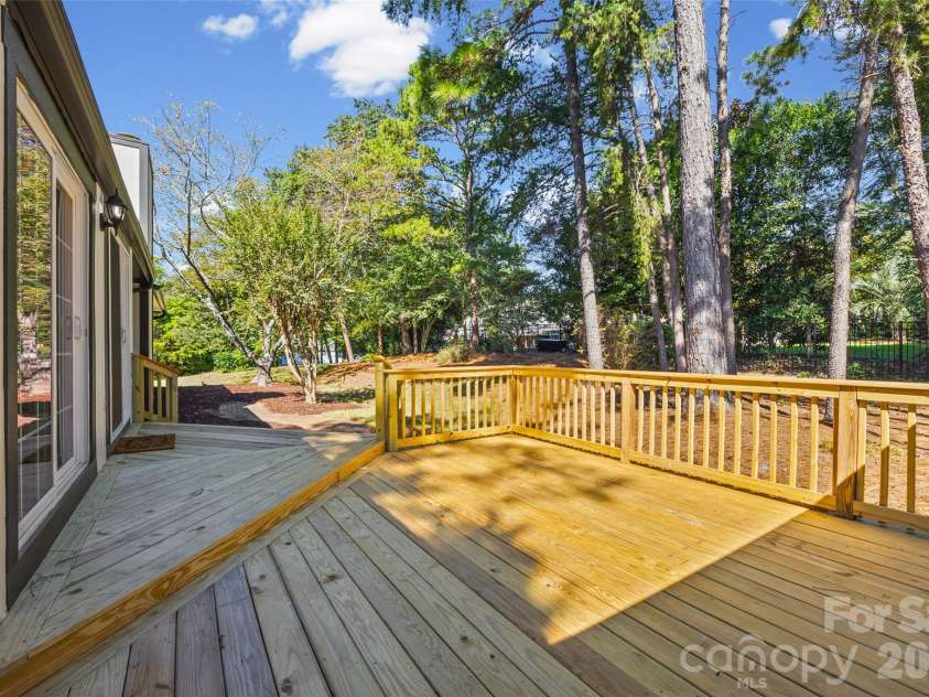 25002 Molokai Drive, Tega Cay, SC 29708.  MLS# CAR4427167, YatesRealty ID 54317. 