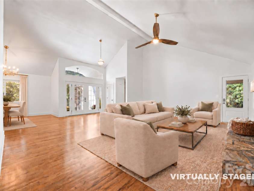 25002 Molokai Drive, Tega Cay, SC 29708.  MLS# CAR4427167, YatesRealty ID 54317. 