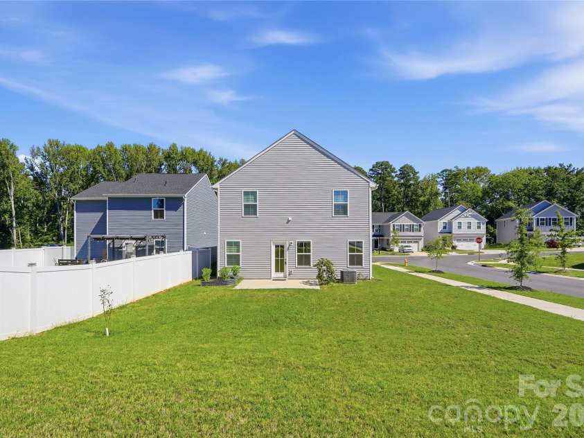 2014 Silver Creek Road, Charlotte, NC 28214.  MLS# CAR4427378, YatesRealty ID 54319. Backyard