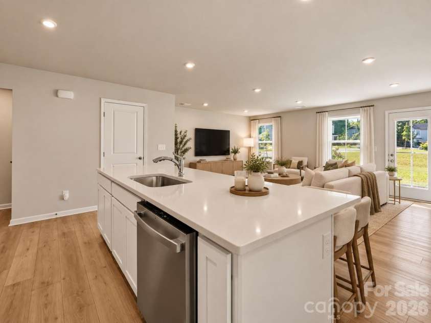 2014 Silver Creek Road, Charlotte, NC 28214.  MLS# CAR4427378, YatesRealty ID 54319. Virtual Staging.