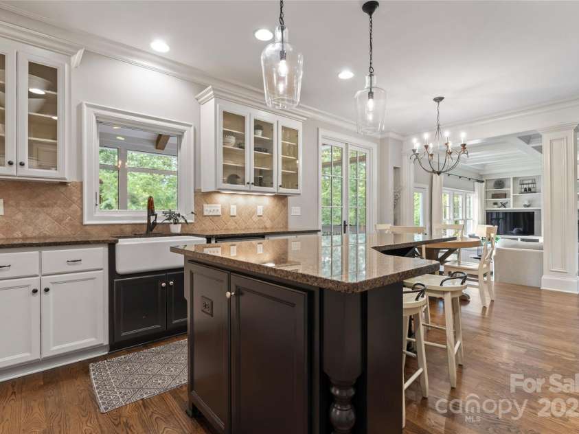 235 Grey Road, Davidson, NC 28036.  MLS# CAR4189810, YatesRealty ID 5432. 