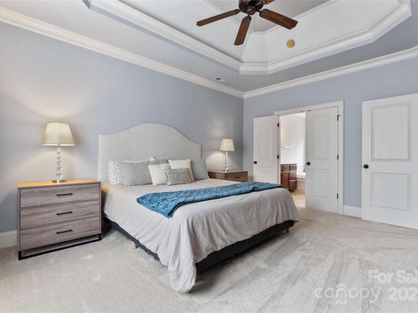 235 Grey Road, Davidson, NC 28036.  MLS# CAR4189810, YatesRealty ID 5432. 