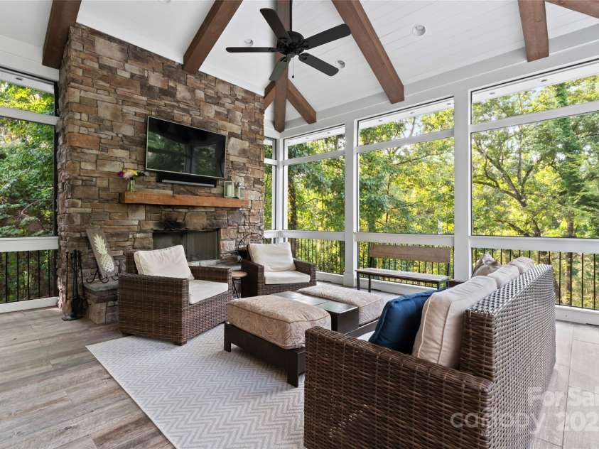 235 Grey Road, Davidson, NC 28036.  MLS# CAR4189810, YatesRealty ID 5432. Screen Porch