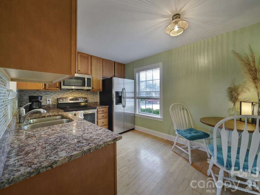 1821 Fairlawn Court, Rock Hill, SC 29732.  MLS# CAR4427005, YatesRealty ID 54321. 